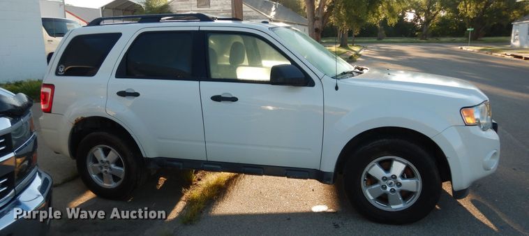 image for item DM3036 2011 Ford Escape XLT  SUV