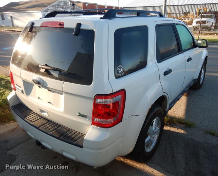 image for item DM3036 2011 Ford Escape XLT  SUV