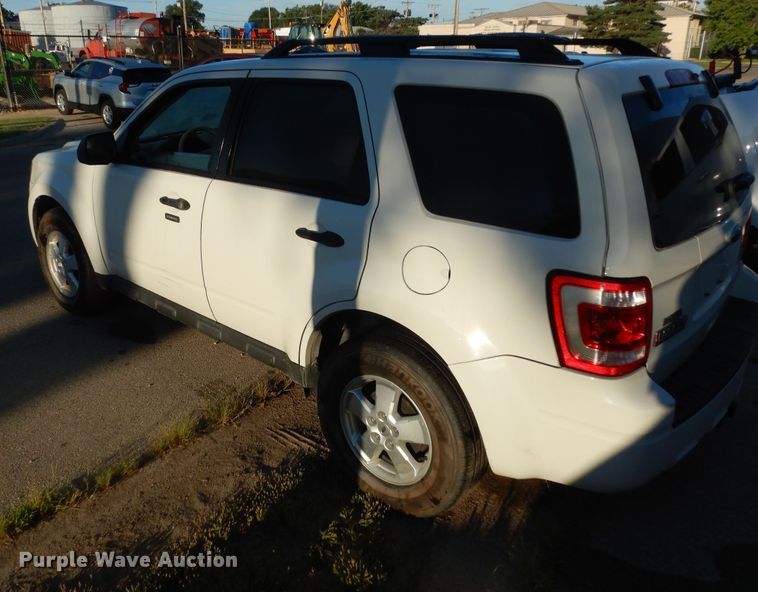 image for item DM3036 2011 Ford Escape XLT  SUV