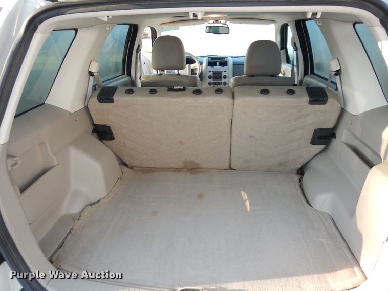 image for item DM3036 2011 Ford Escape XLT  SUV