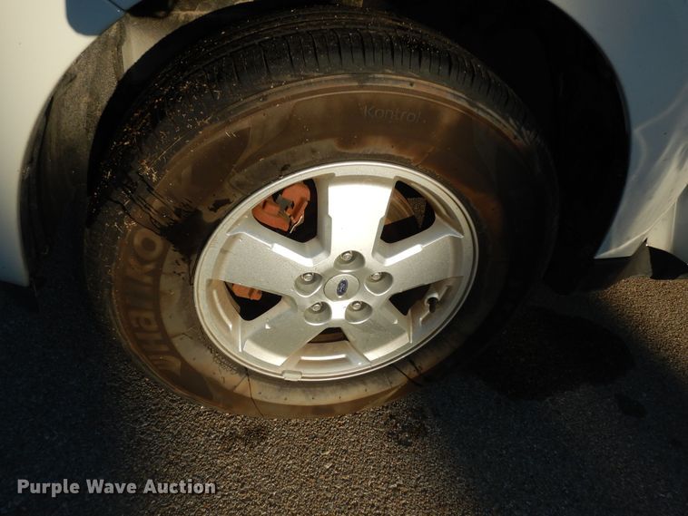 image for item DM3036 2011 Ford Escape XLT  SUV