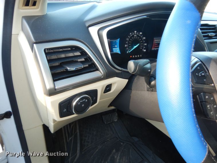 image for item DM3038 2013 Ford Fusion SE