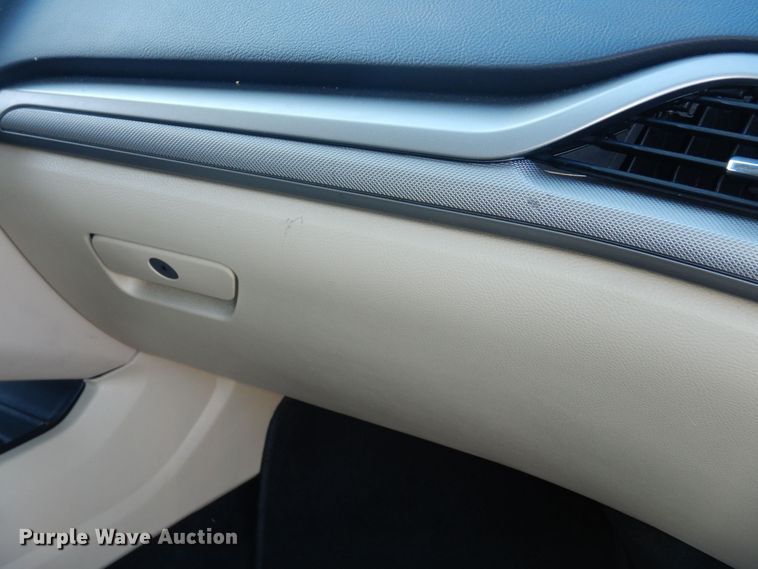 image for item DM3038 2013 Ford Fusion SE