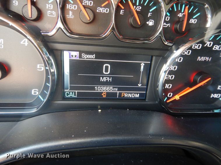 image for item DM3040 2015 Chevrolet Silverado 1500  Crew Cab pickup truck