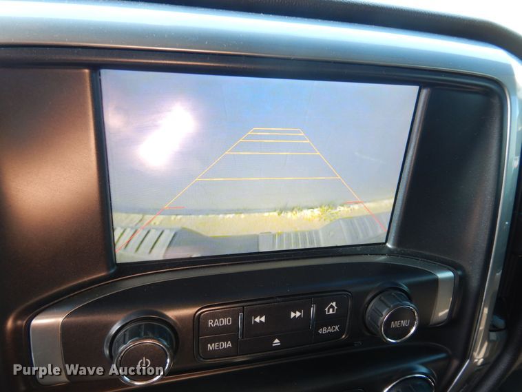 image for item DM3040 2015 Chevrolet Silverado 1500  Crew Cab pickup truck