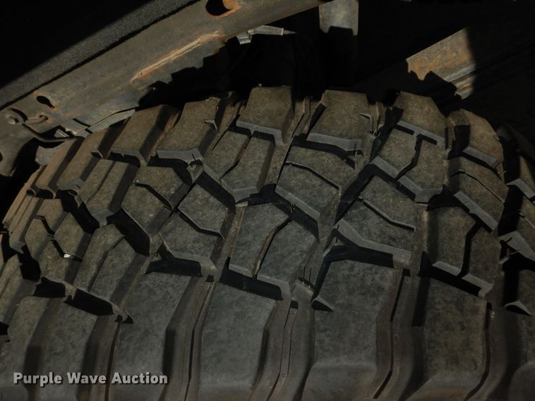 image for item DM3040 2015 Chevrolet Silverado 1500  Crew Cab pickup truck