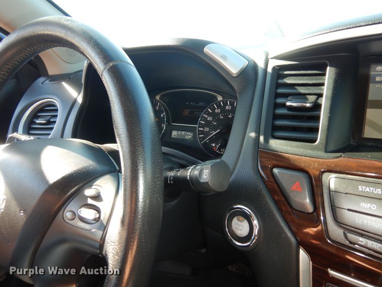 image for item DM3041 2013 Nissan Pathfinder SL  SUV