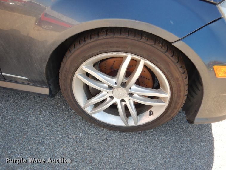 image for item DM3043 2013 Mercedes Benz C300