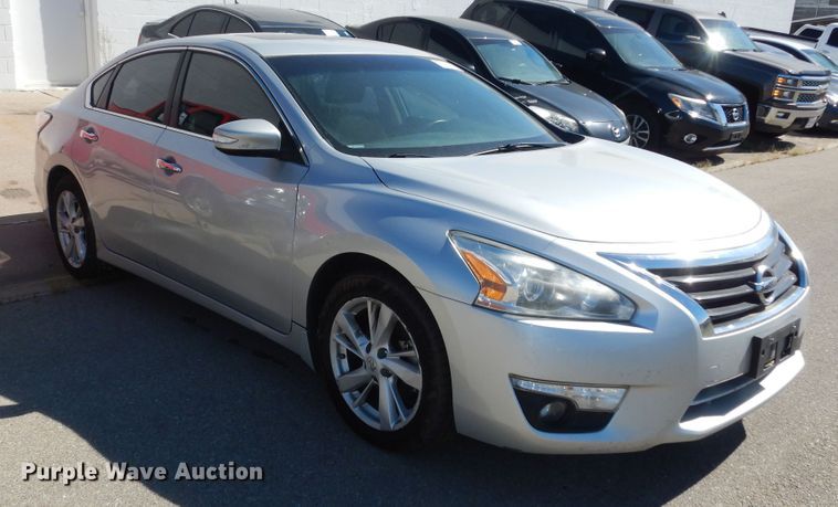 image for item DM3044 2015 Nissan Altima SV