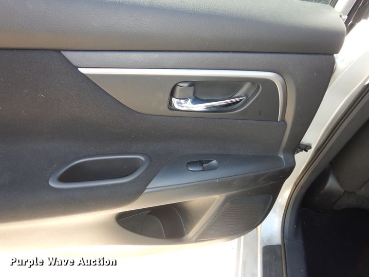 image for item DM3044 2015 Nissan Altima SV