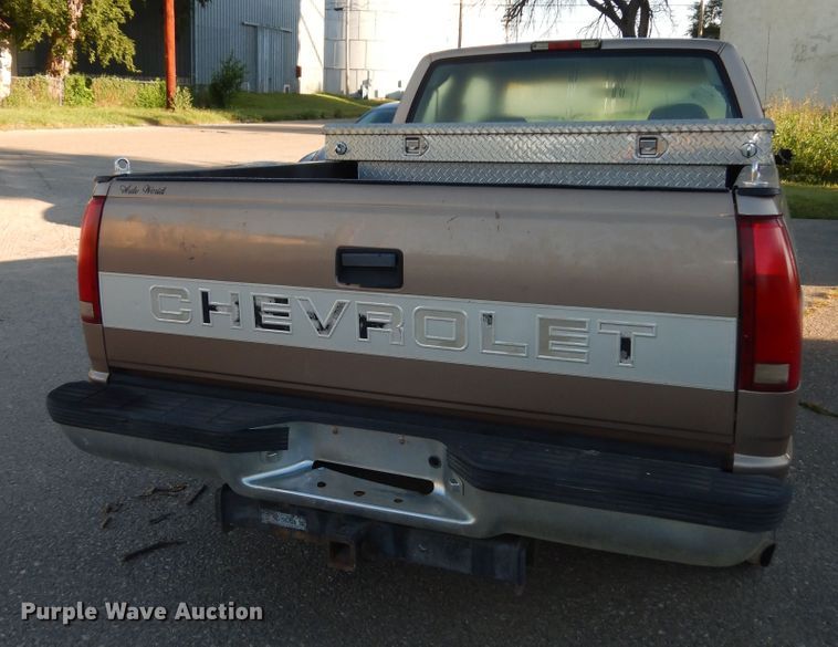 image for item DN1684 1997 Chevrolet C1500  Ext. Cab pickup truck