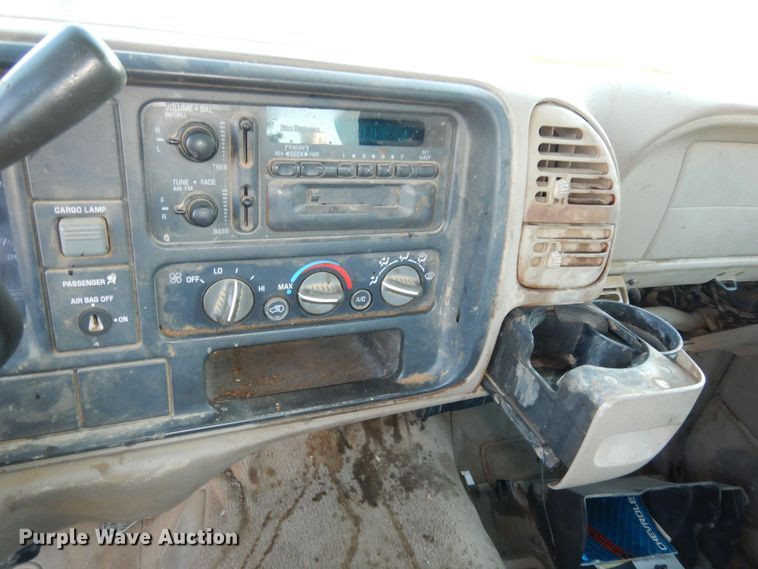 image for item DN1684 1997 Chevrolet C1500  Ext. Cab pickup truck