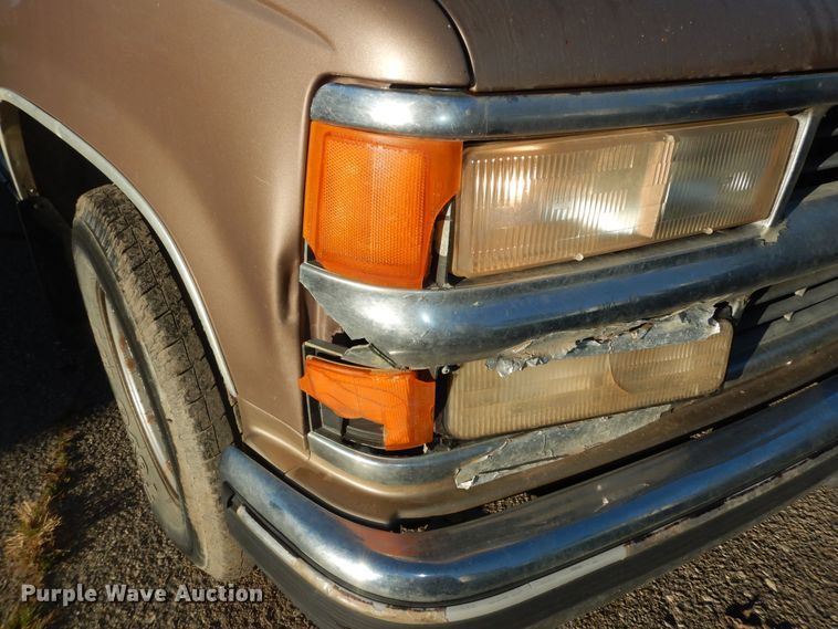 image for item DN1684 1997 Chevrolet C1500  Ext. Cab pickup truck