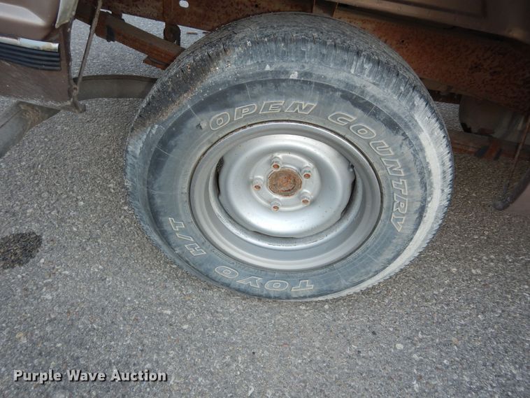 image for item DN1684 1997 Chevrolet C1500  Ext. Cab pickup truck