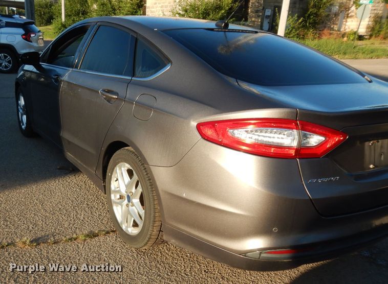 image for item DN1685 2013 Ford Fusion SE