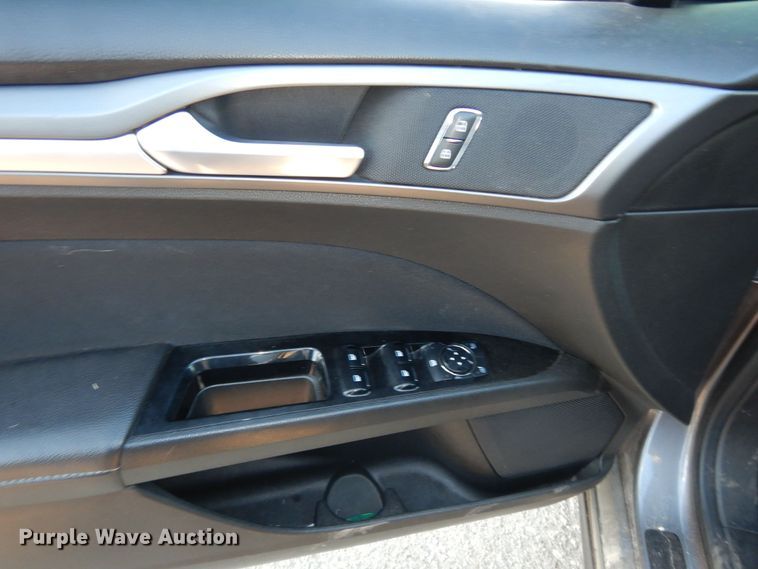 image for item DN1685 2013 Ford Fusion SE