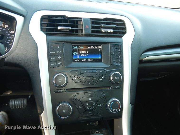 image for item DN1685 2013 Ford Fusion SE