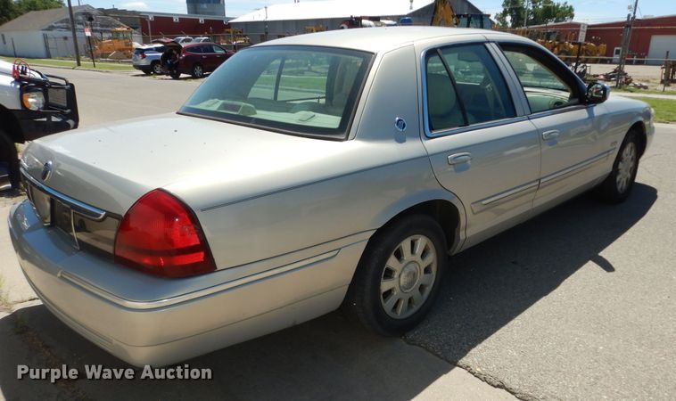 image for item DN1726 2006 Mercury Grand Marquis LS Limited