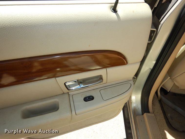 image for item DN1726 2006 Mercury Grand Marquis LS Limited