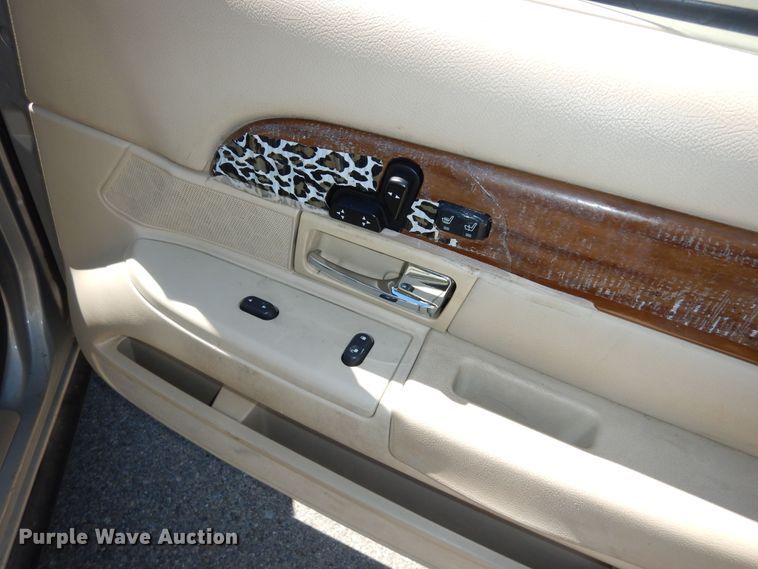 image for item DN1726 2006 Mercury Grand Marquis LS Limited