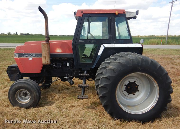 image for item DB7883 1984 Case IH 2594  tractor