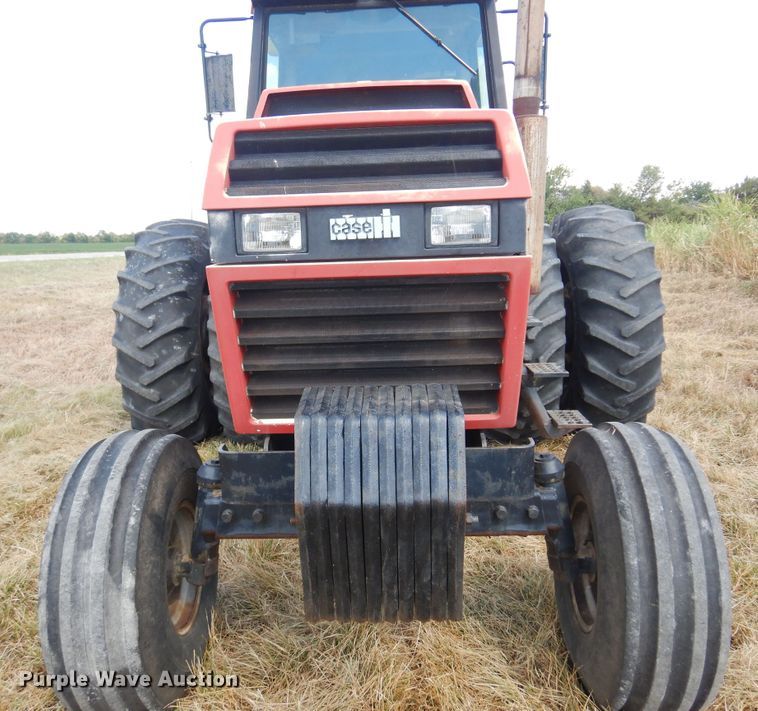 image for item DB7883 1984 Case IH 2594  tractor