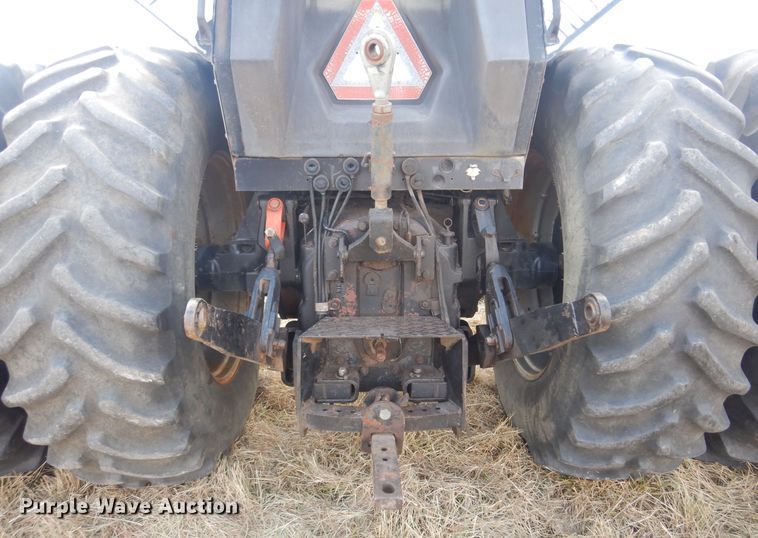 image for item DB7883 1984 Case IH 2594  tractor
