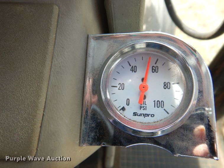 image for item DB7883 1984 Case IH 2594  tractor