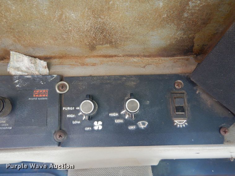 image for item DB7883 1984 Case IH 2594  tractor