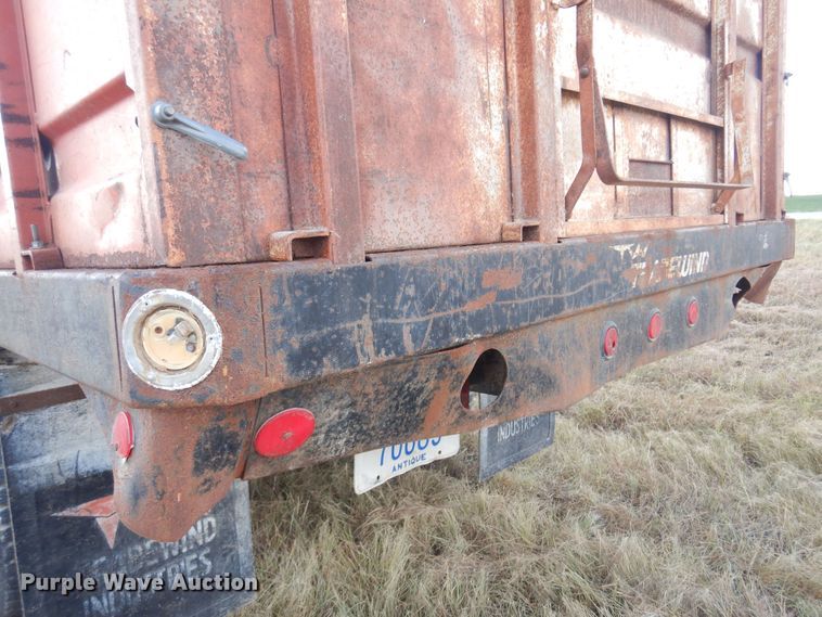 image for item DB7884 1966 Ford F600  grain truck