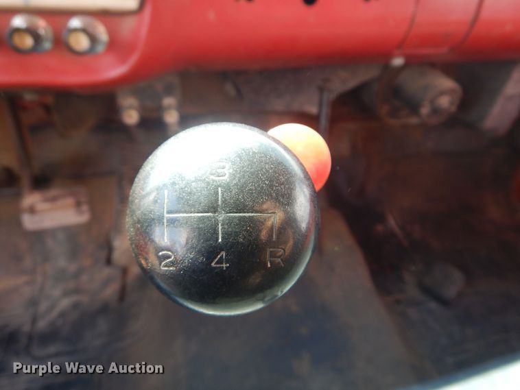 image for item DB7884 1966 Ford F600  grain truck