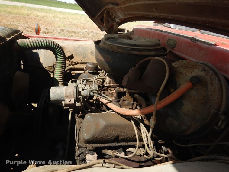 image for item DB7884 1966 Ford F600  grain truck