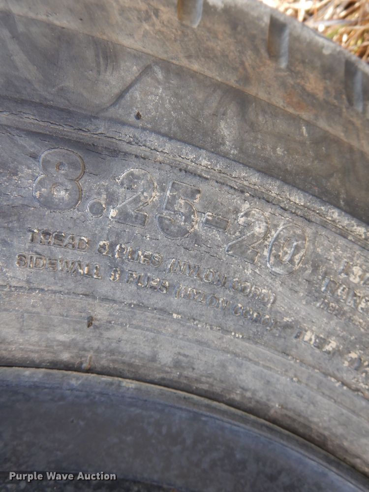 image for item DB7884 1966 Ford F600  grain truck