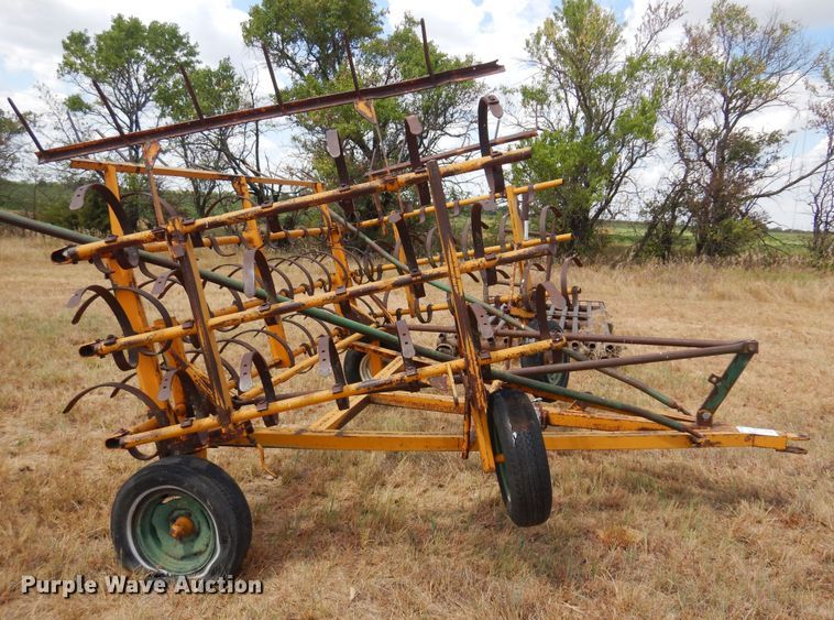 image for item DB7889 Spring tooth harrow