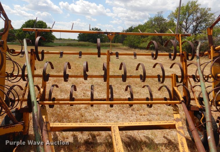 image for item DB7889 Spring tooth harrow