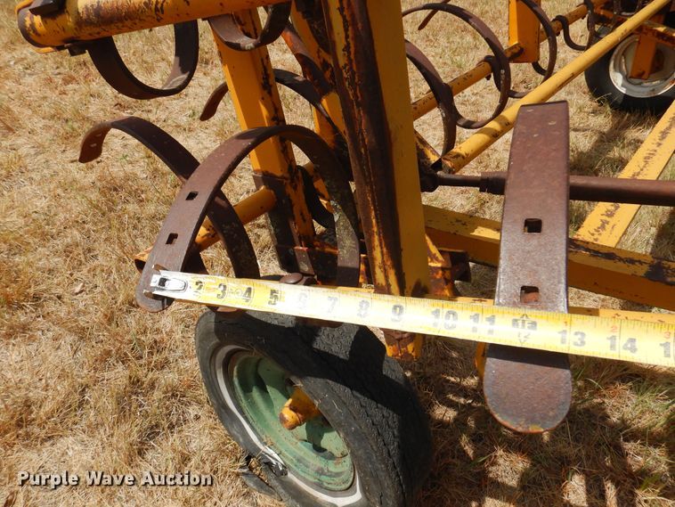 image for item DB7889 Spring tooth harrow