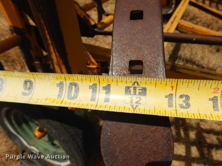 image for item DB7889 Spring tooth harrow