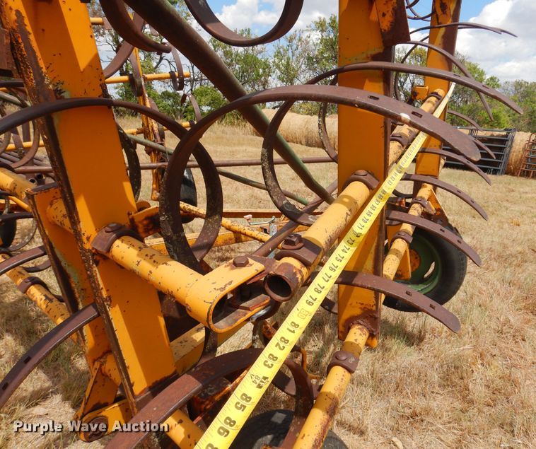 image for item DB7889 Spring tooth harrow