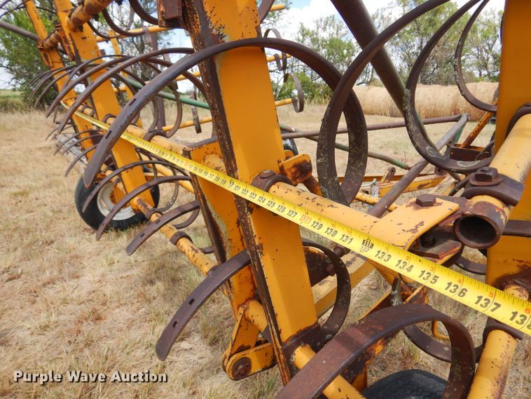 image for item DB7889 Spring tooth harrow