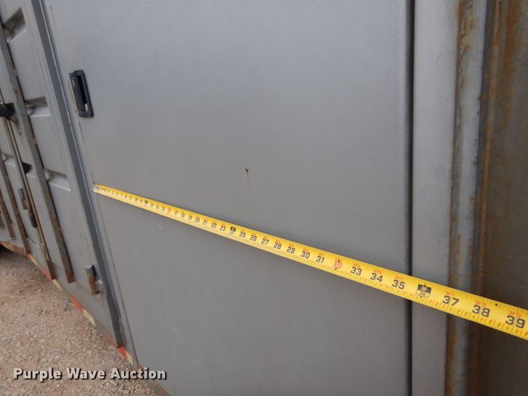 image for item DB7905 1999 Travalong  livestock trailer