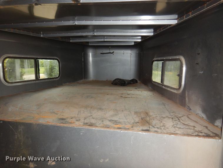 image for item DB7905 1999 Travalong  livestock trailer