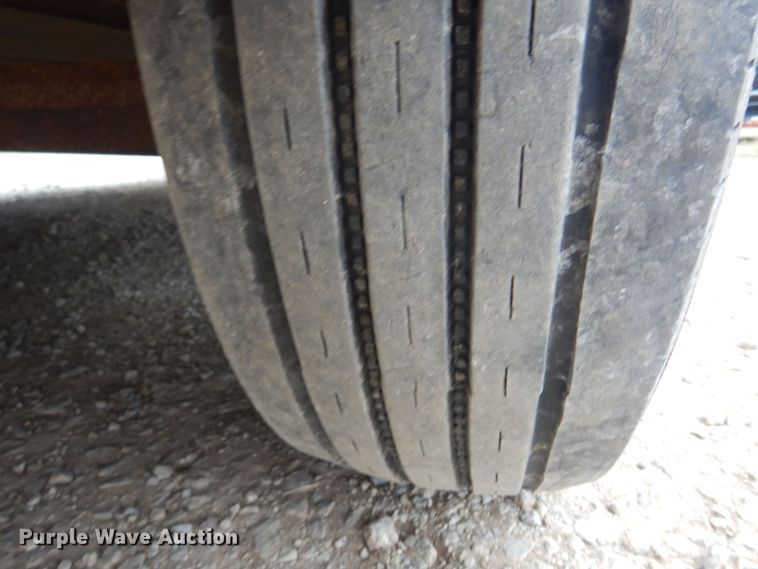 image for item DB7905 1999 Travalong  livestock trailer