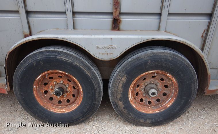 image for item DB7905 1999 Travalong  livestock trailer