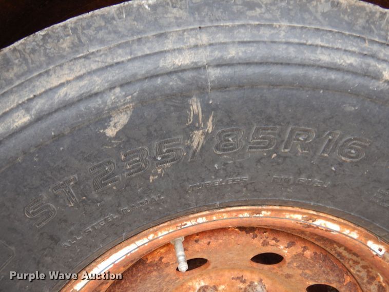 image for item DB7905 1999 Travalong  livestock trailer