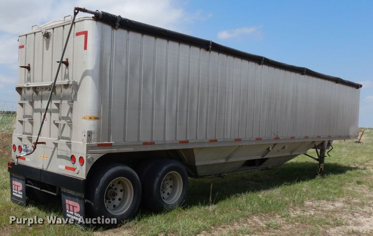 image for item DK0358 1991 J&L 990168  tank tender grain trailer