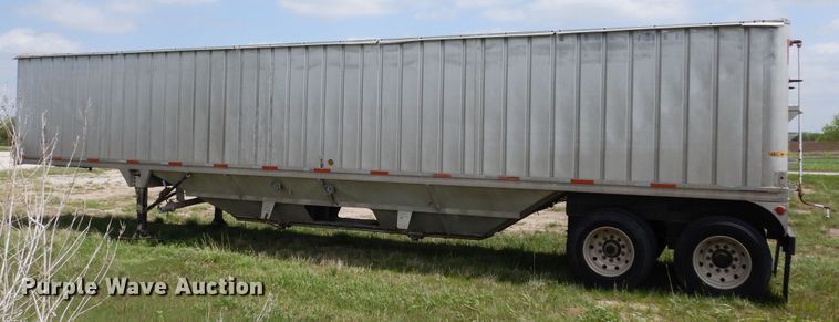 image for item DK0358 1991 J&L 990168  tank tender grain trailer