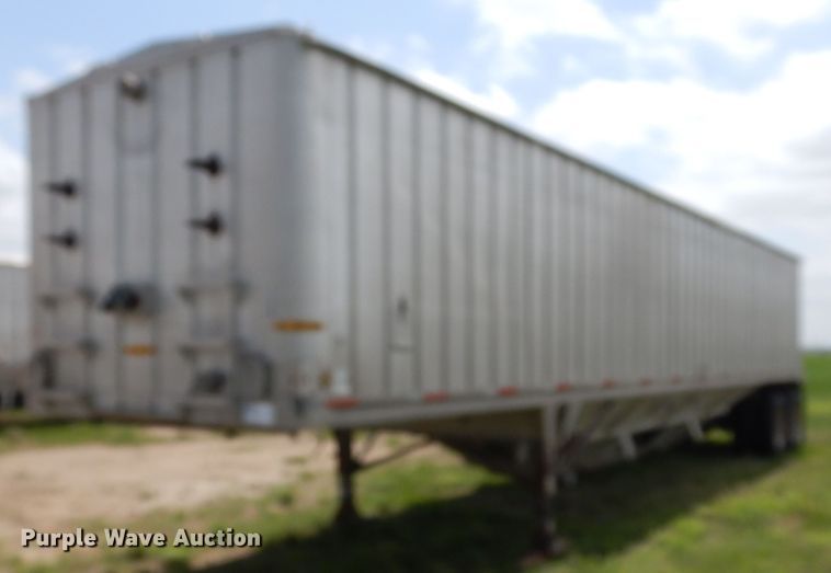 image for item DK0358 1991 J&L 990168  tank tender grain trailer