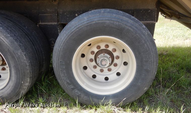 image for item DK0358 1991 J&L 990168  tank tender grain trailer