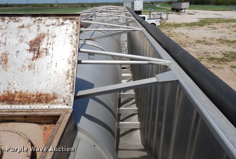 image for item DK0358 1991 J&L 990168  tank tender grain trailer