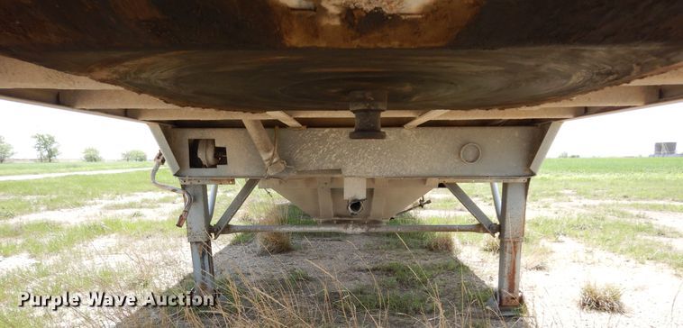 image for item DK0359 1984 J&L Tank  tank tender grain trailer